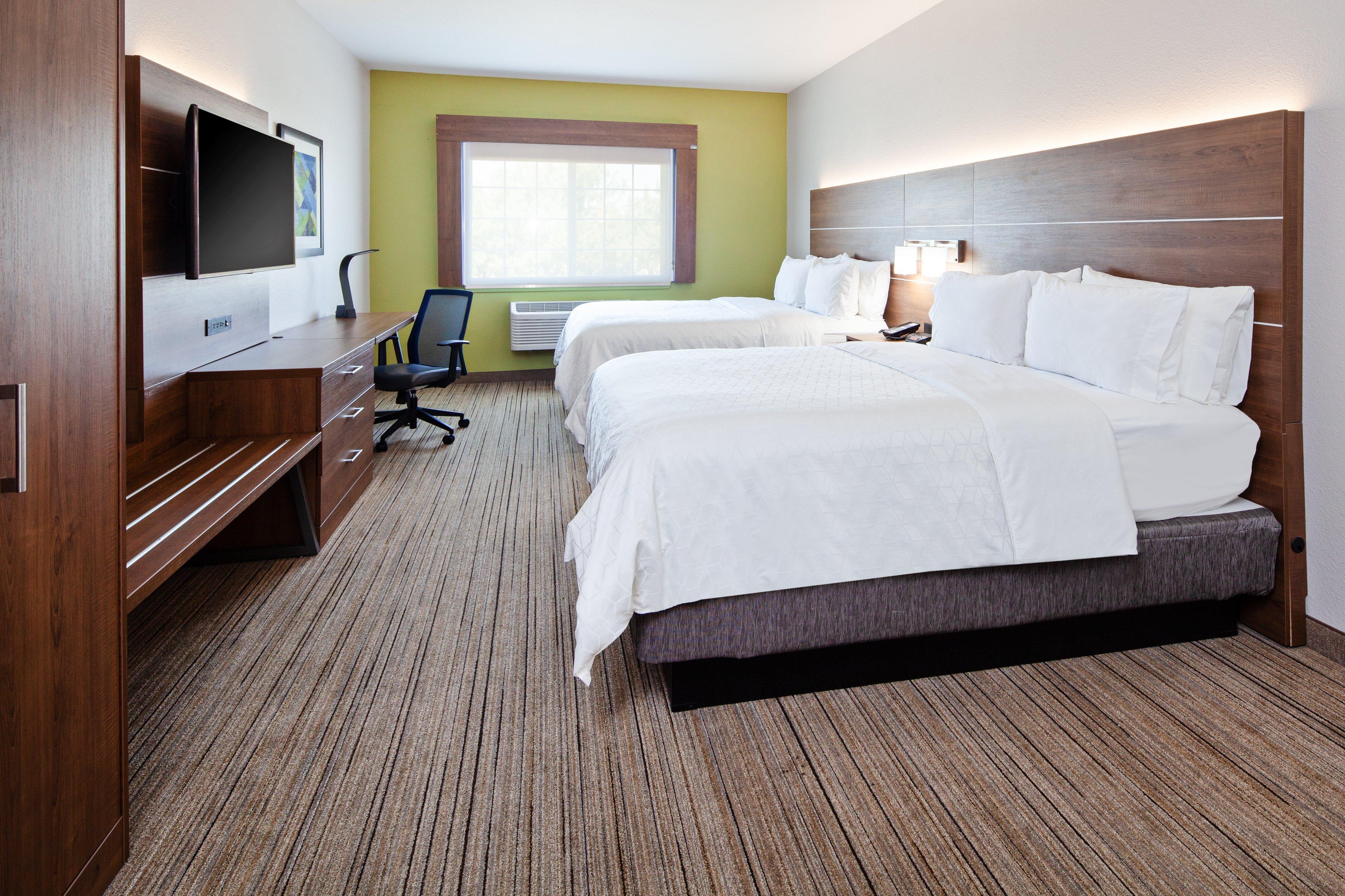 Holiday Inn Express & Suites - Tulare By Ihg Exterior photo